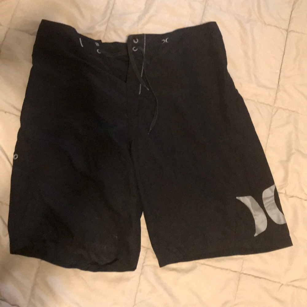 Men’s swim shorts